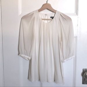 Pretty Ann Taylor silk & modal top cream size 4